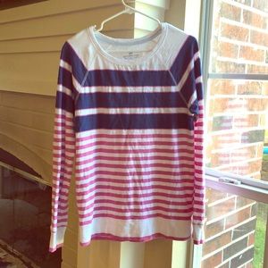 Women’s long sleeve tee size xs